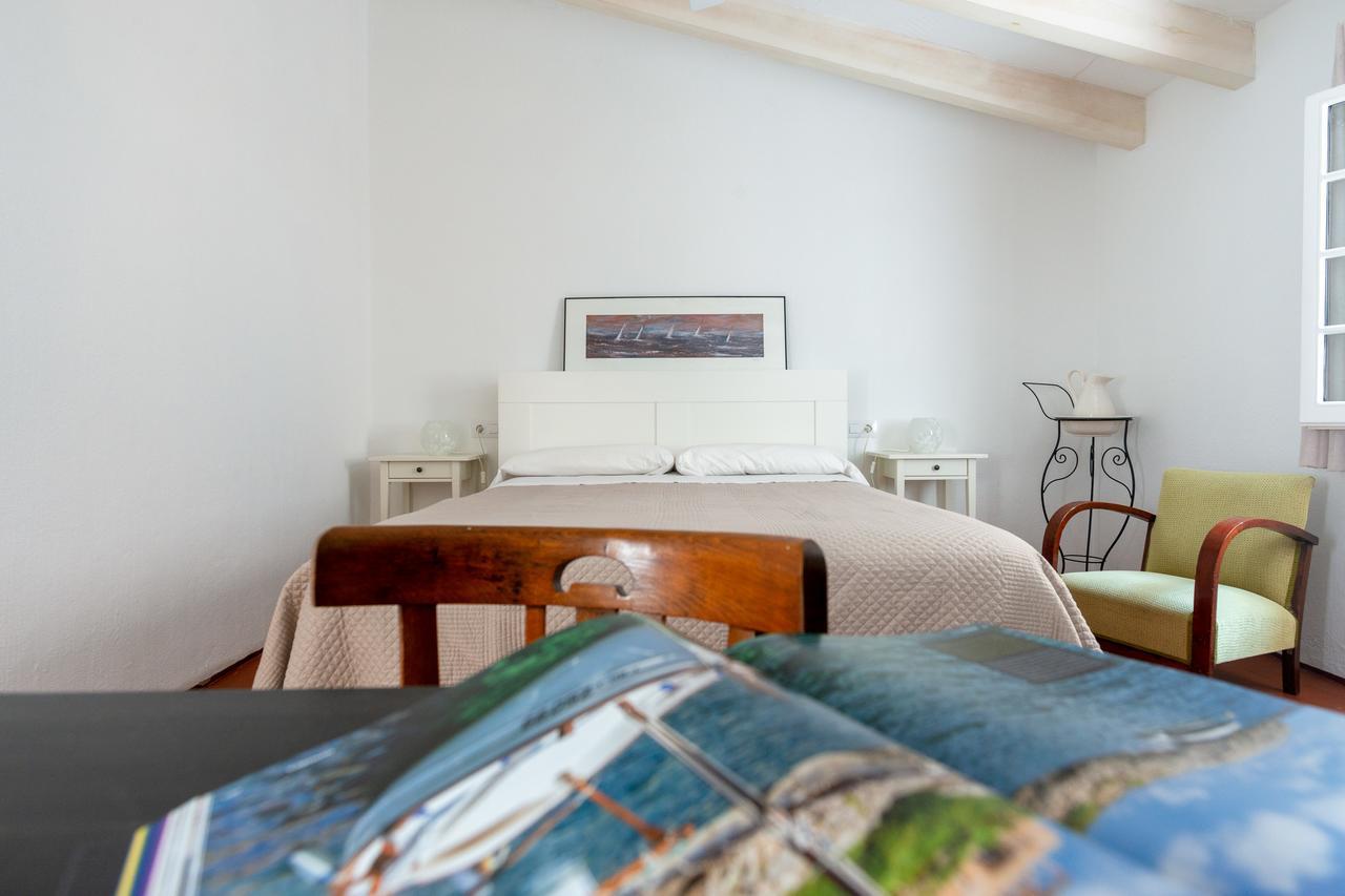 Cal Bisbe Villa Ciutadella  Buitenkant foto